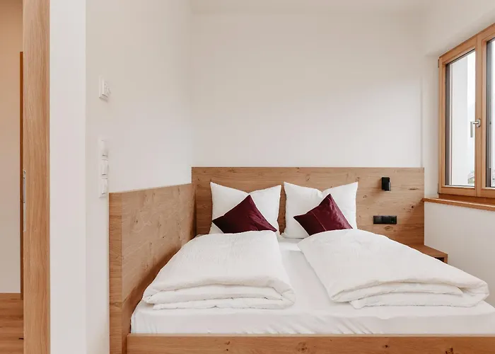 Daire Torgglbauer 1 *